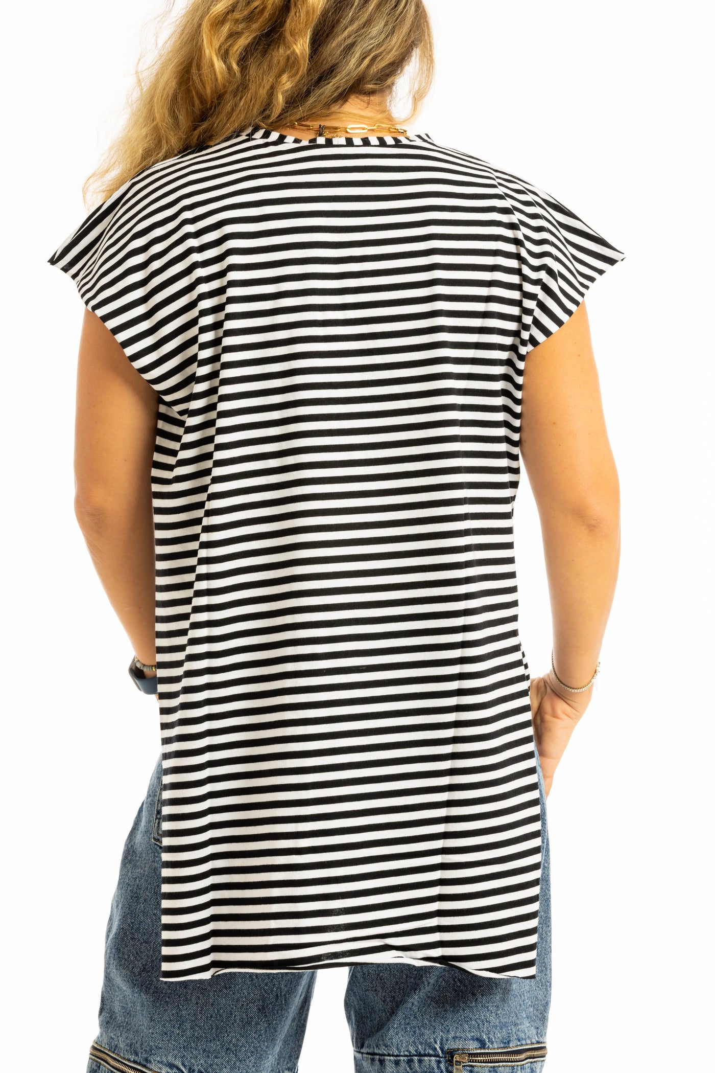 Basic High Low Cut T-Shirt In strips
