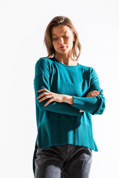 High Low Sweater In Turquoise