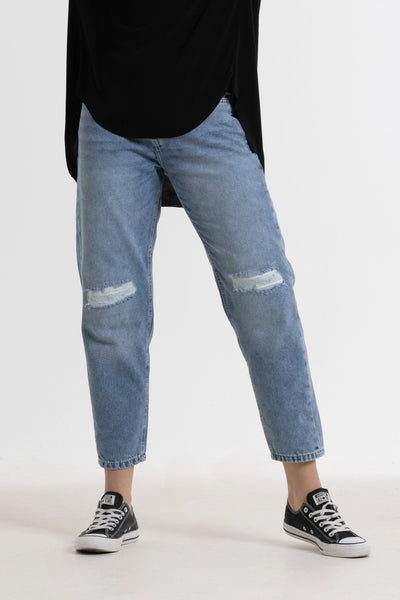 Boyfriend Ripped Jeans