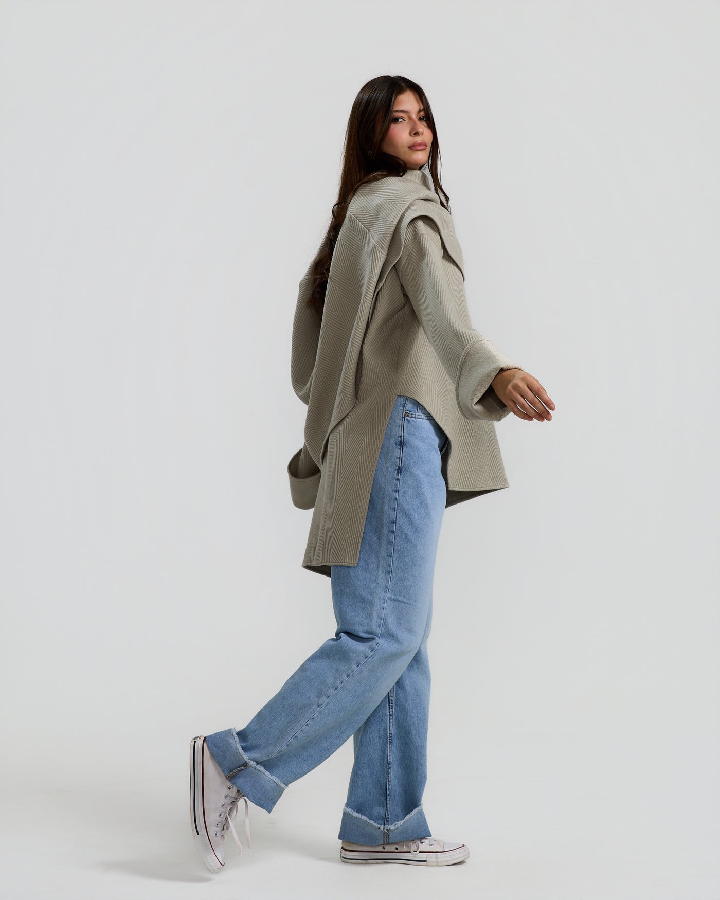 Maxi Collar Pullover in Greige