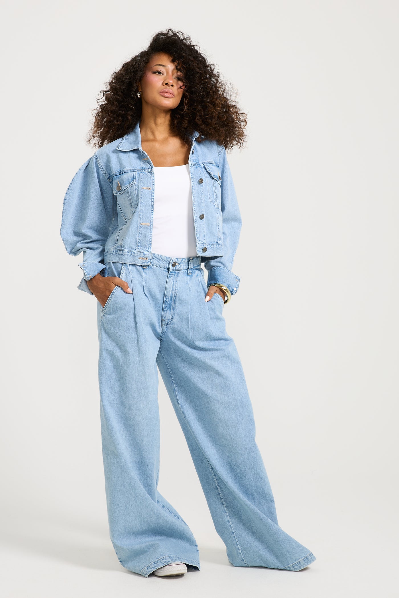 Puffy Shoulders Denim Jacket