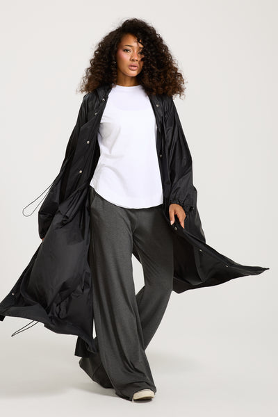 Maxi Waterproof Rain Coat In Black