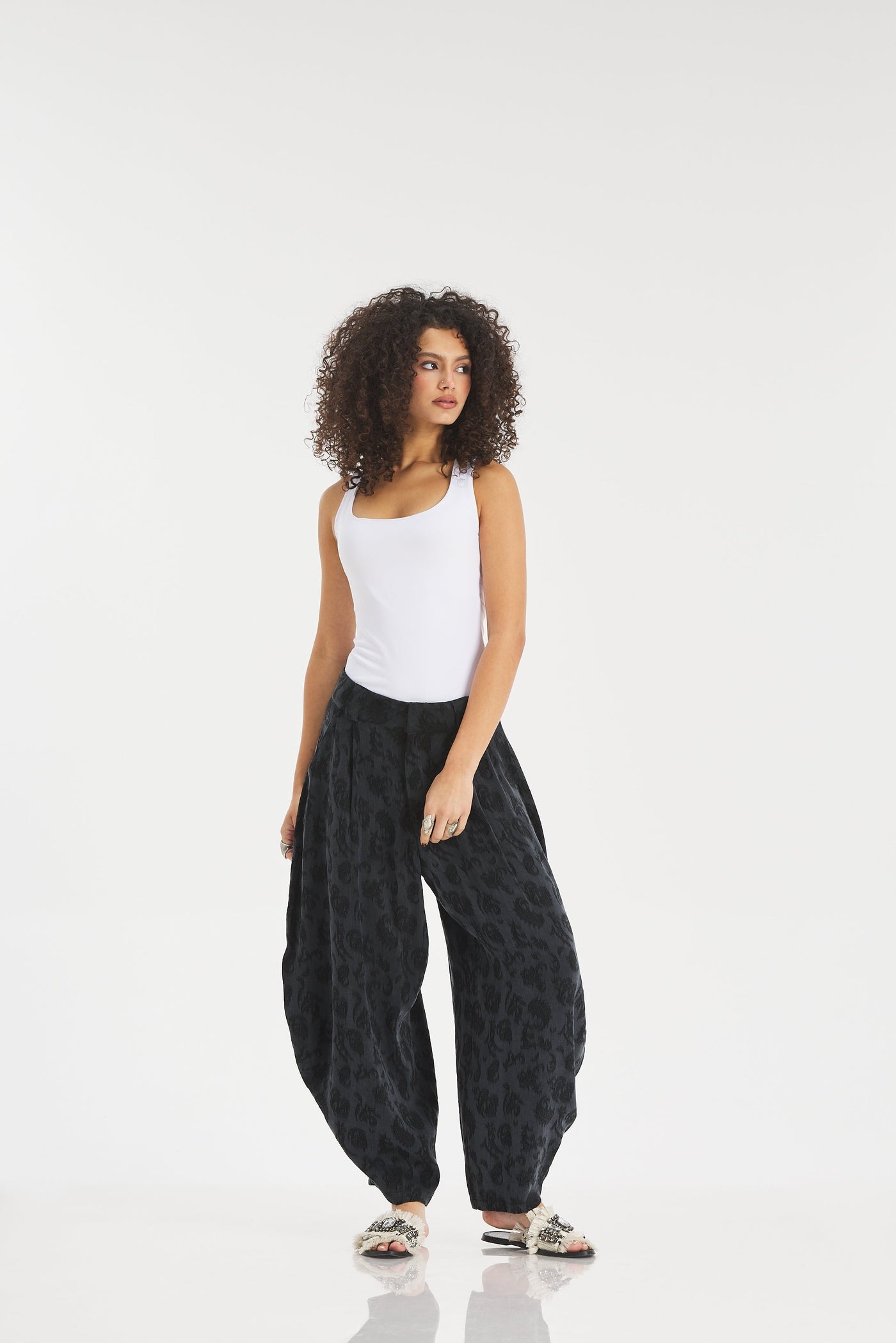 Silk Balloon Pants In Black