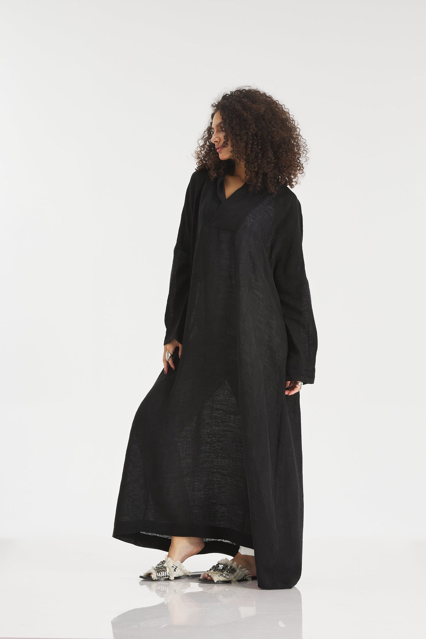 A Line Linen Kaftan In Black