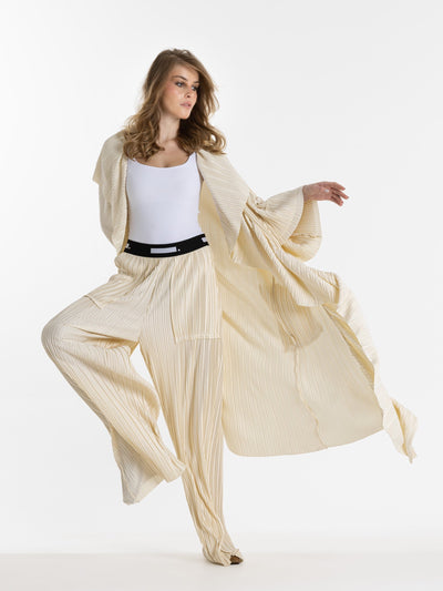 Midi Pleated Oversize Kimono In Off White