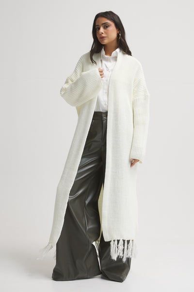 Maxi Hem Fringes Cardigan In White