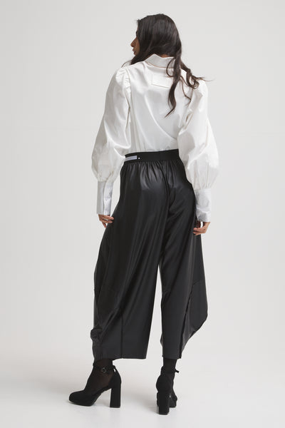 Leather Look Patchwork Cropped Pants In Black