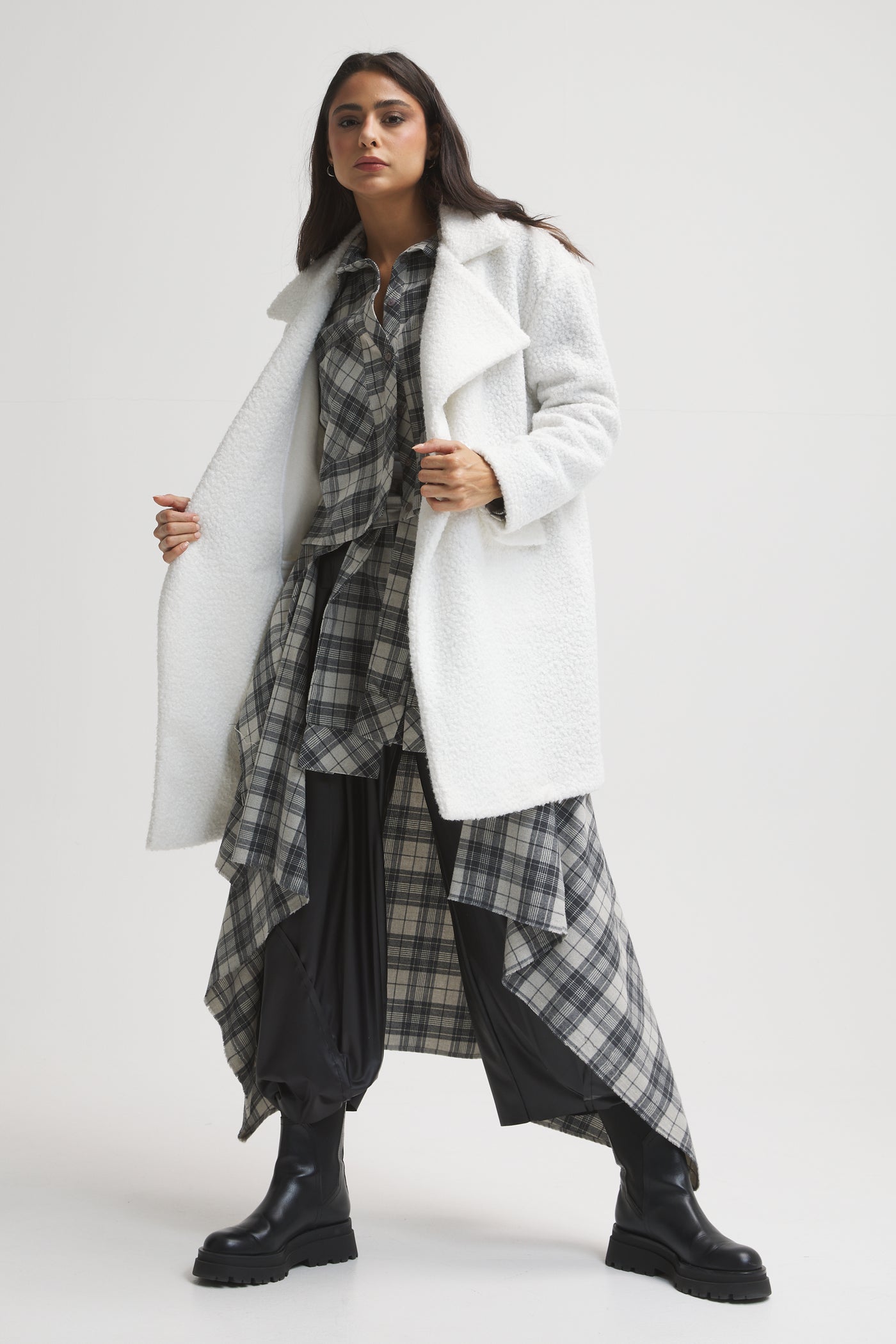 Teddy Oversize Short Coat In White