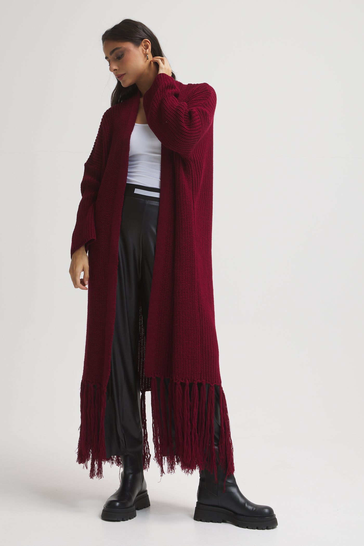 Maxi Hem Fringes Cardigan In Burgundy