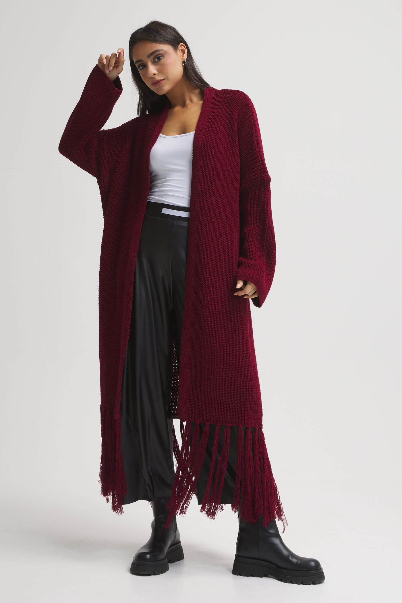 Maxi Hem Fringes Cardigan In Burgundy