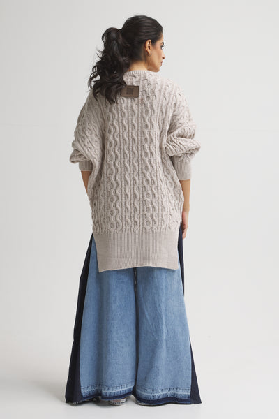 Oversize Braided Pullover In Beige