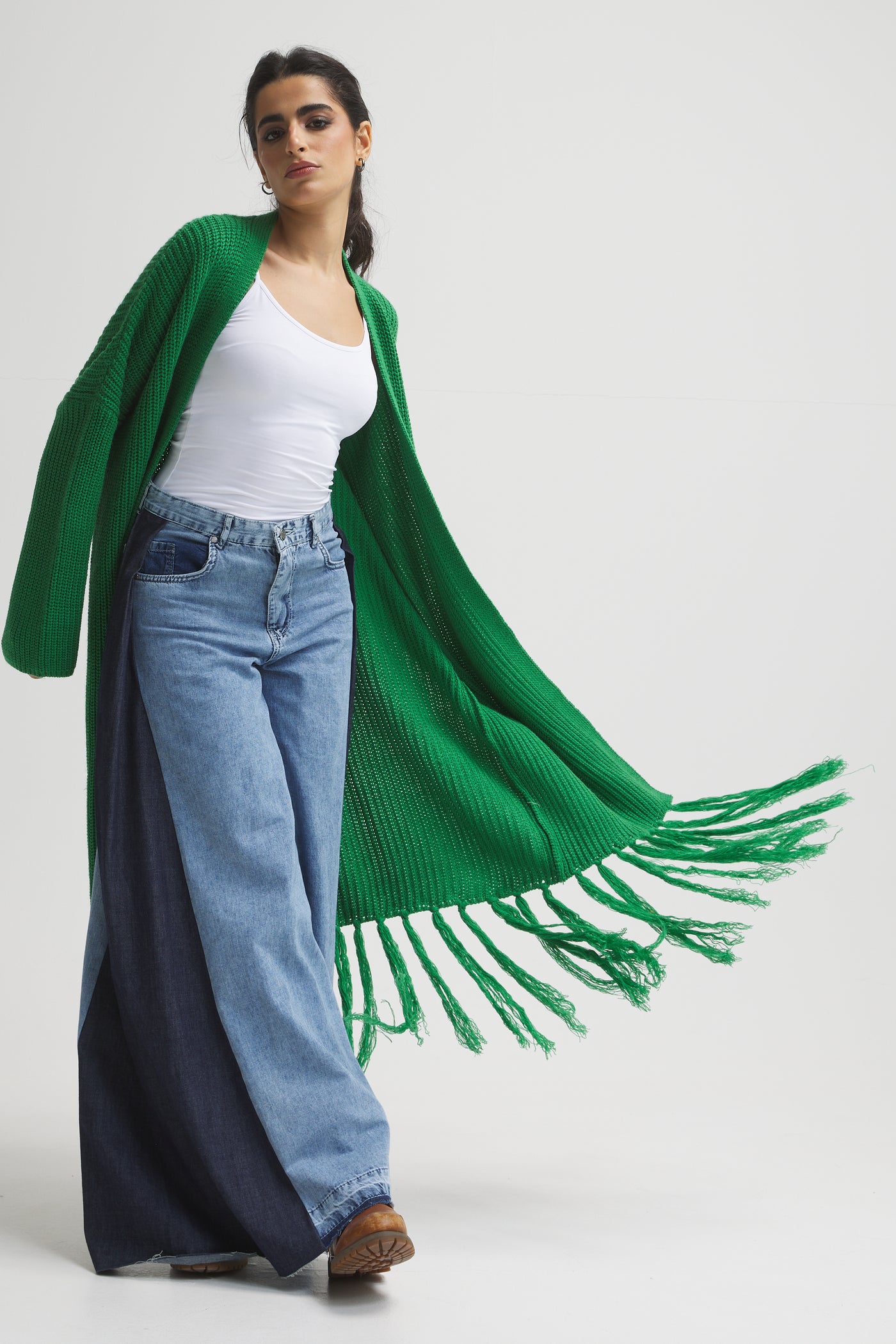 Maxi Hem Fringes Cardigan In Green