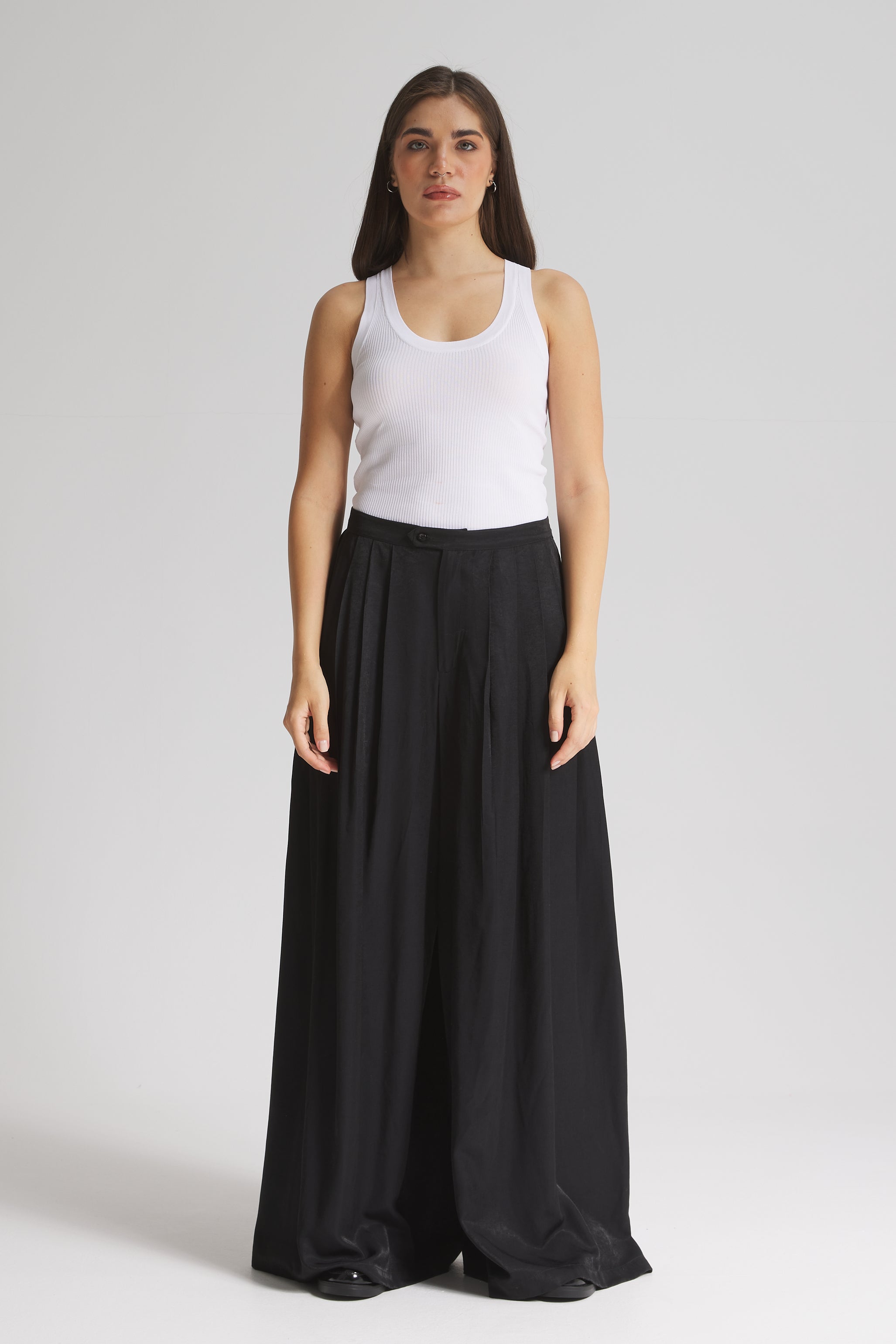 Soft Extra Wide leg In Black