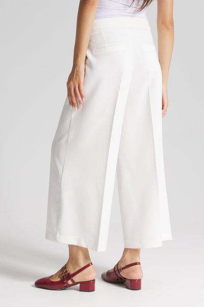 Cropped Wide Leg Pants In Off White