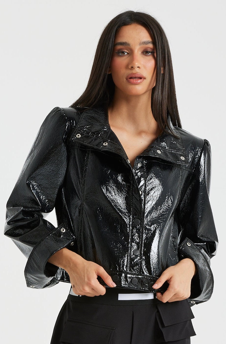 Puffed shoulders leather jacket