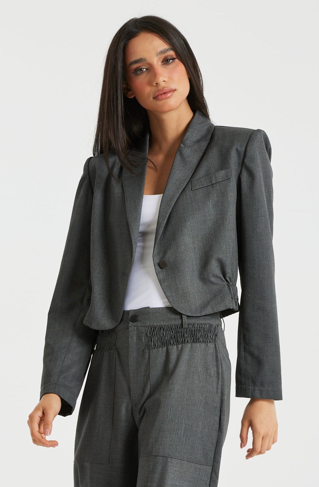 Cropped Blazer with elastic back hem