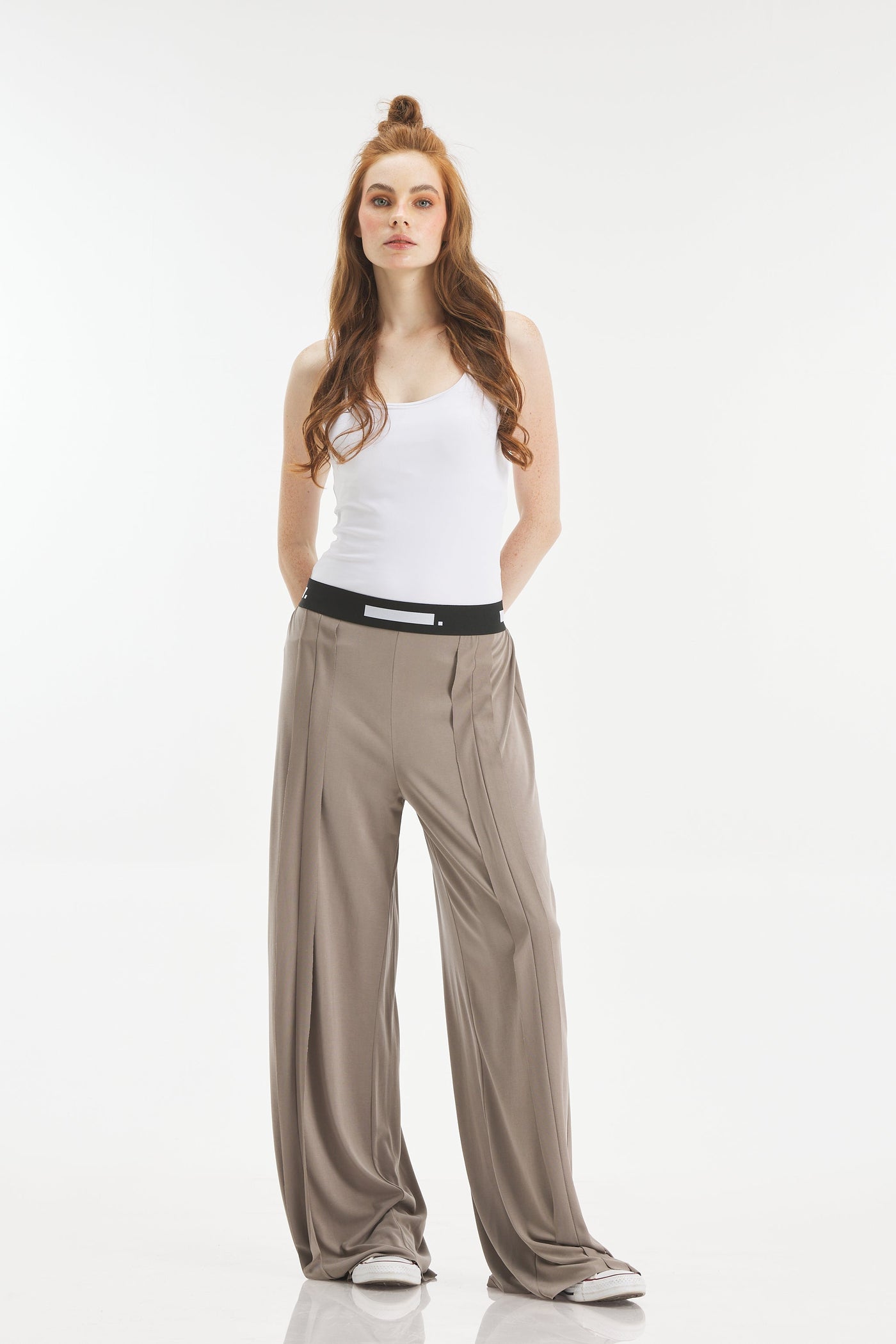 Soft Front Lines Pants In Coffee