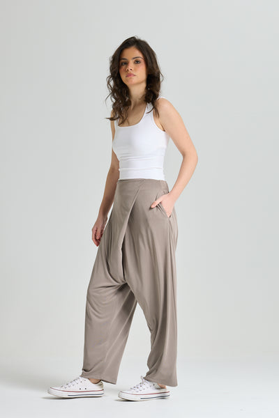 Flapped Lycra Pants In Grey