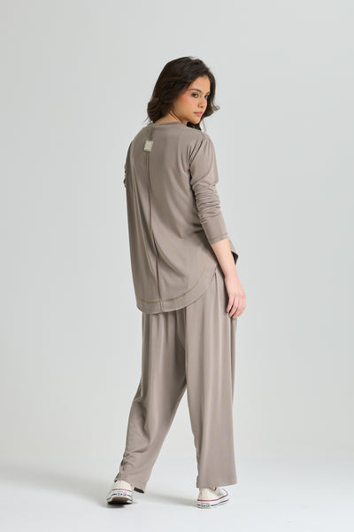 Basic Rounded Hem Lycra Top In grey
