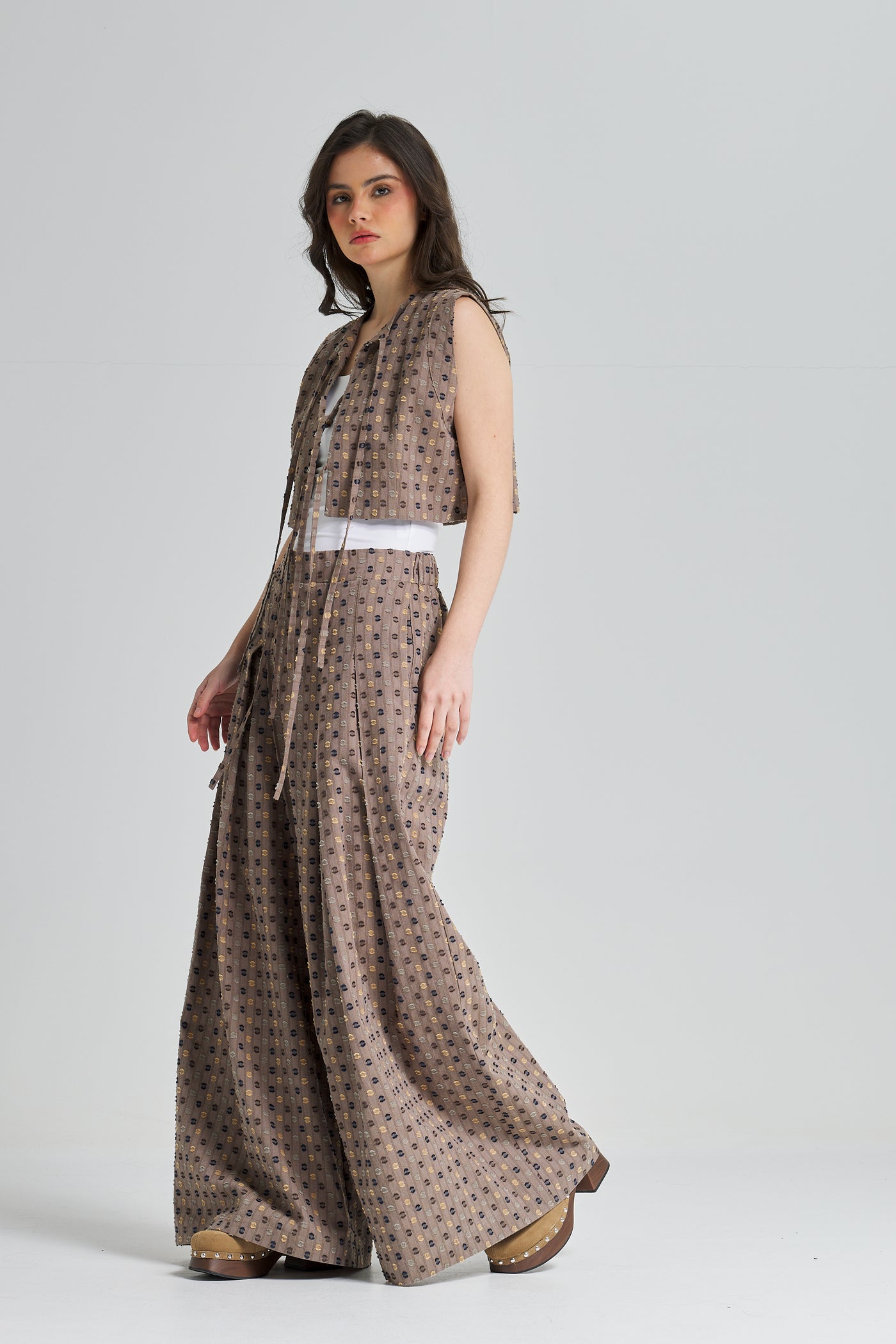 Dotted linen Cropped vest