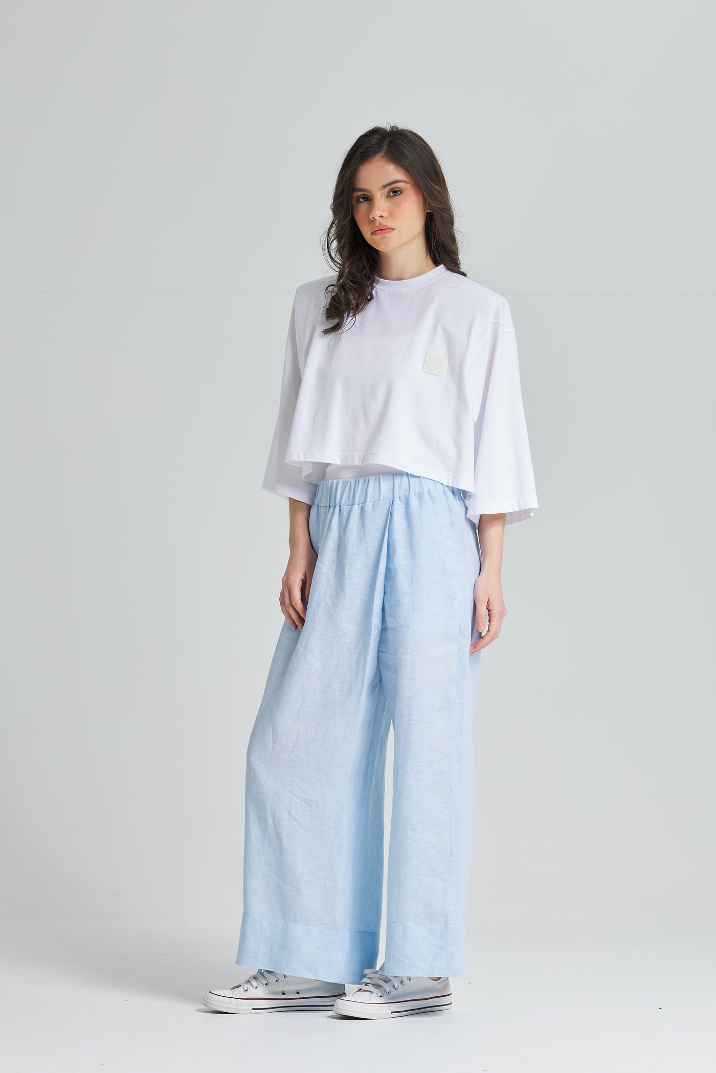Cropped Bold Shoulders T-Shirt In White