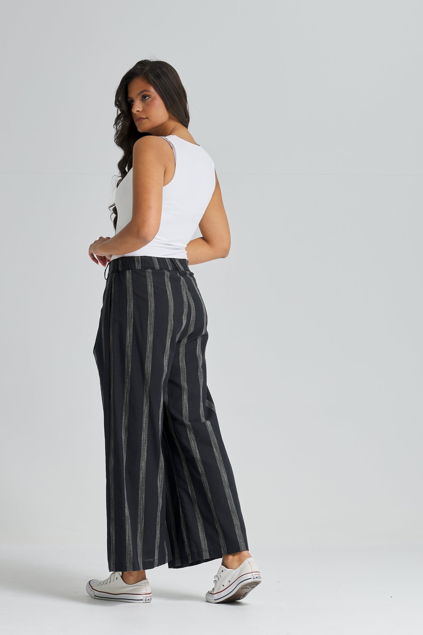 Stripped Tilted Zipper Cropped Pants