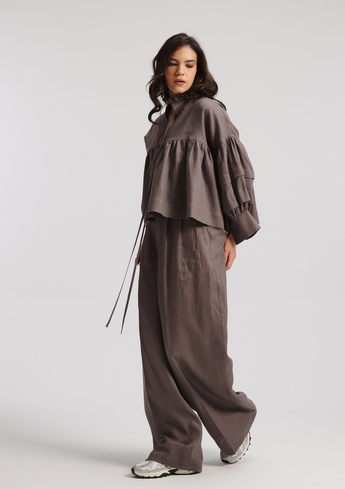 Linen Balloon Sleeves Top In grey