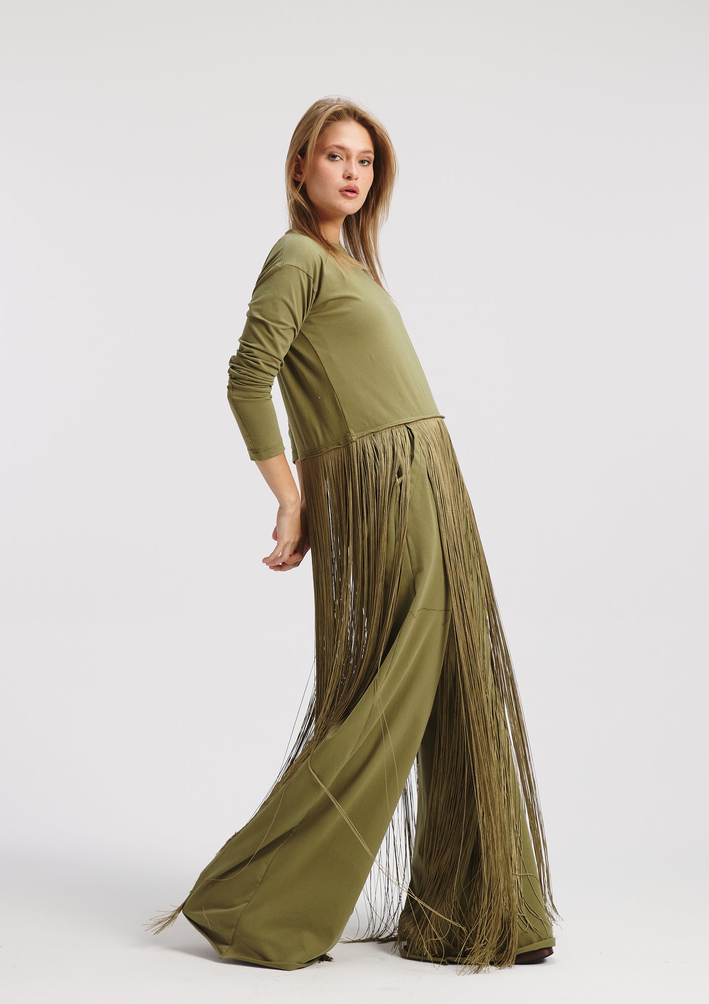 Maxi Fringes Hem T-Shirt In Olive