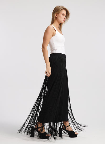 All Around Fringes Skirt In black