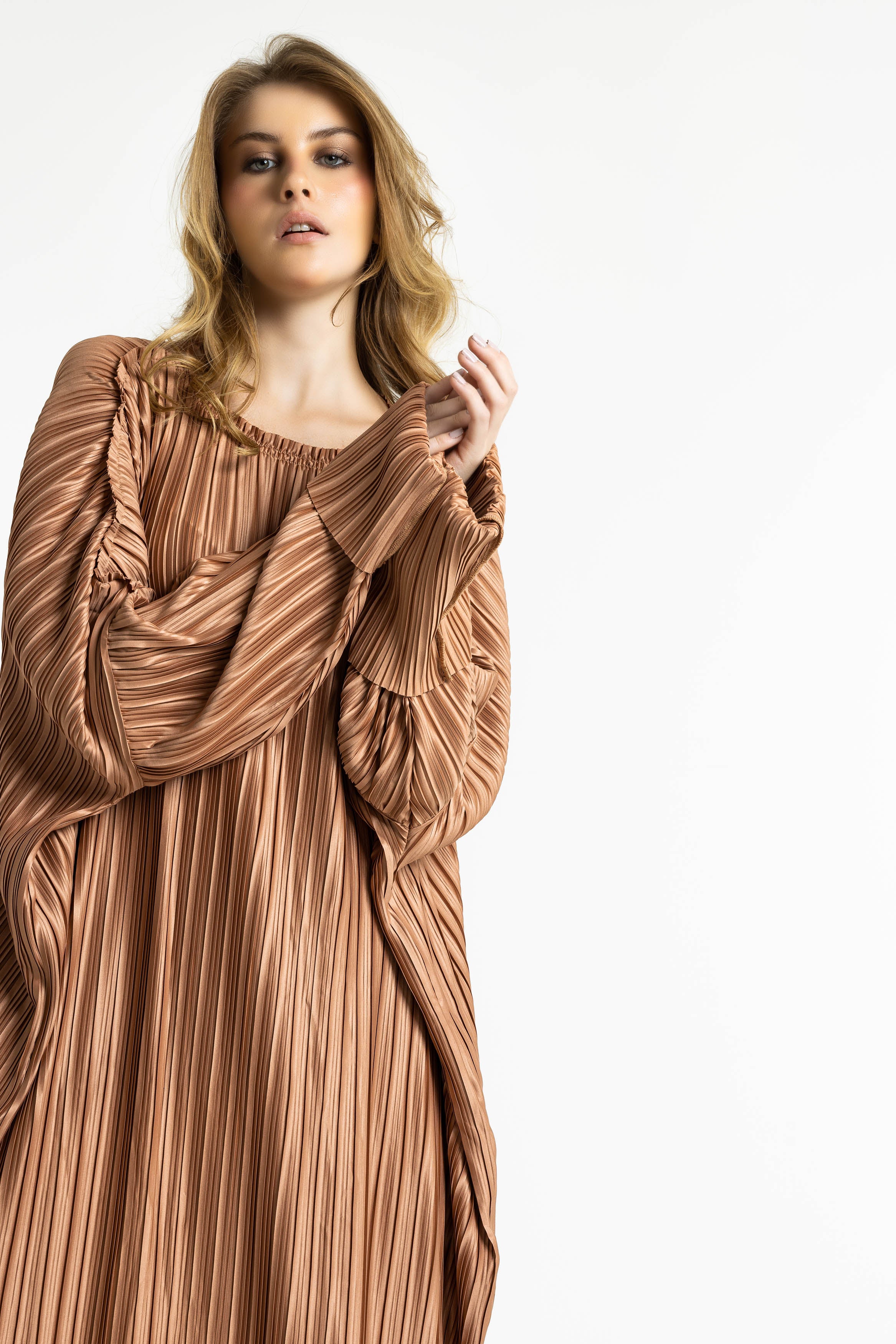 Pleated Stright Dress In Peach